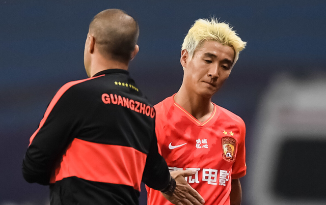 爱游戏下载 -广东宏远内部会议纪要流出：转会期绝杀压哨；亚冠使命明确；赛程密集仍需轮换的简单介绍